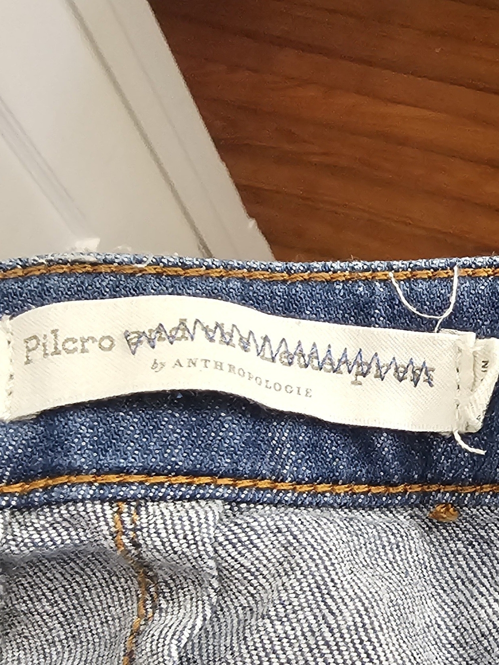 High-Waisted Wide Leg Dark Blue PILCRO Jeans with Self Tie Belt 33 Tall - Picture 6 of 7